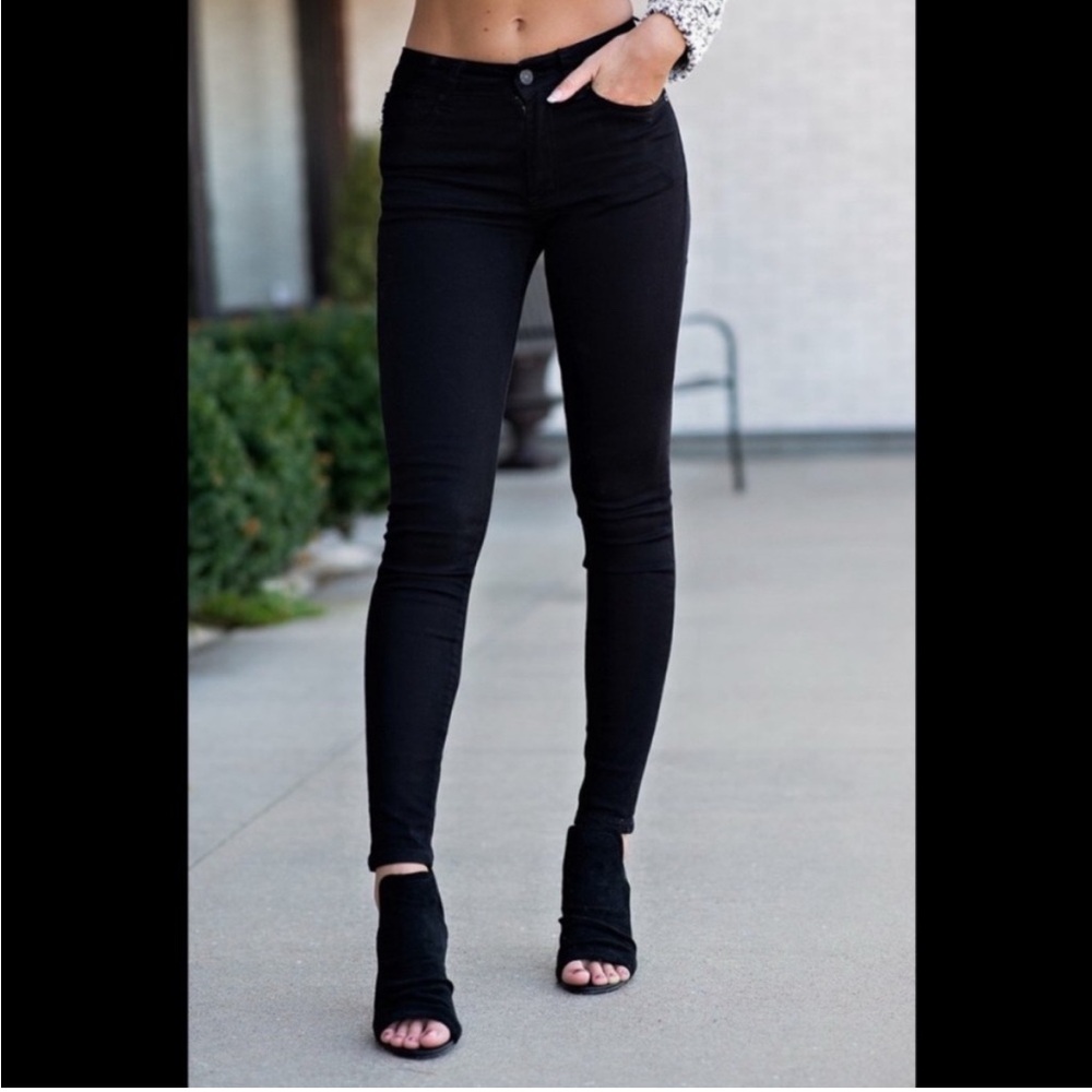 Kancan Black Skinny Jeans